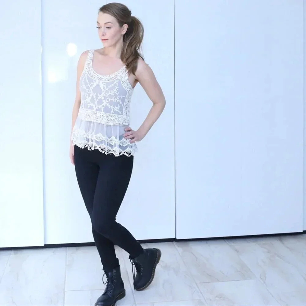 Express crochet tank - Picture 7 of 8